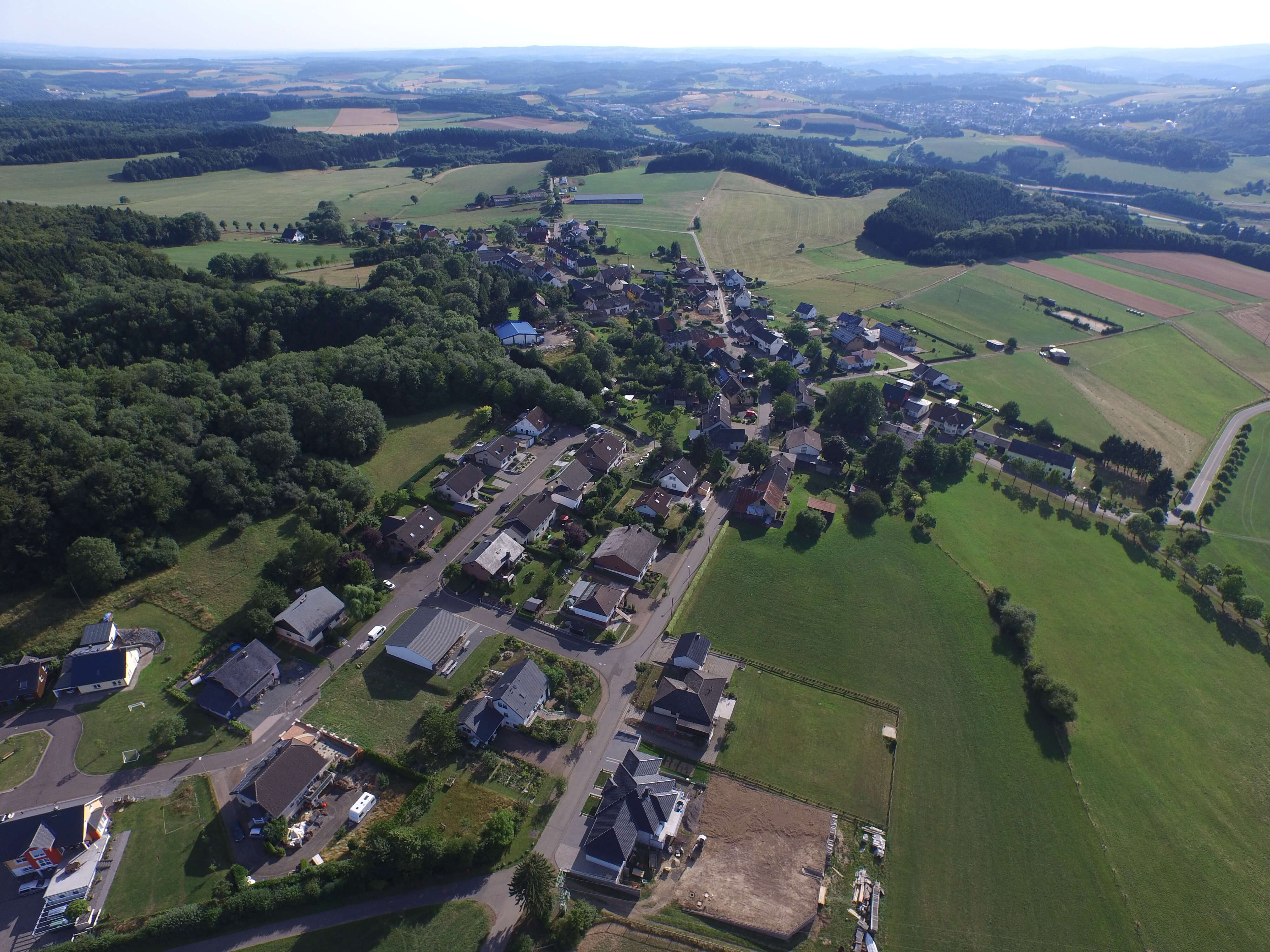 Luftaufnahme des Ortes Steineberg